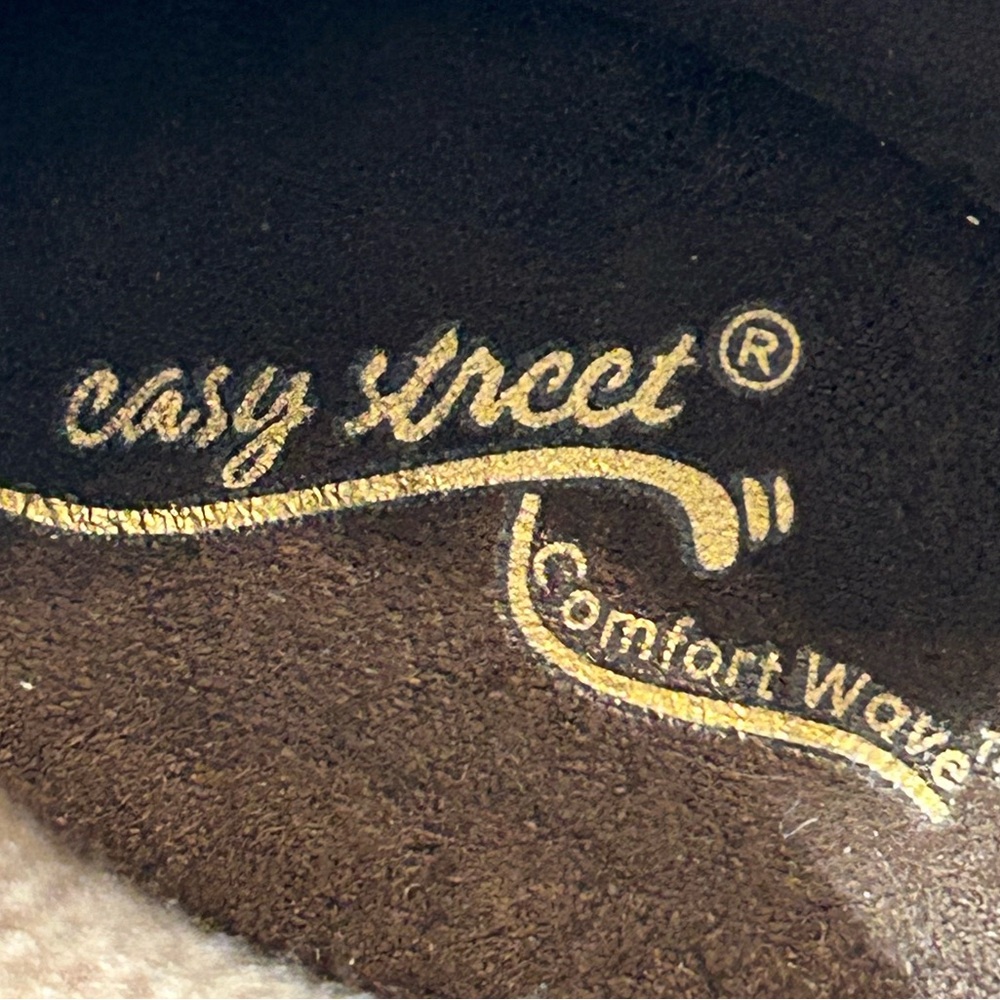 Easy Street Brown Matte comfy ankle booties mules Women's size 10 wide width - Picture 3 of 10